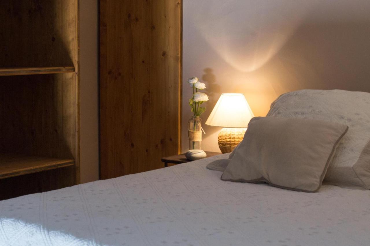 Le Bouquet De L Aromate Bed & Breakfast Joucas Exterior foto